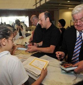 İş Bankası'nın kitap kampanyası başladı!