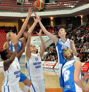 Basketbolda bir ilk daha