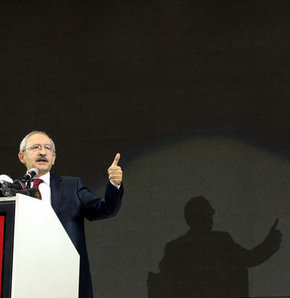 CHP'de yeni bir kurultayın ayak sesleri