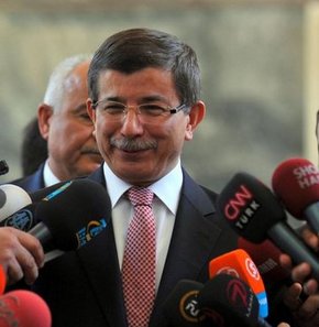 Davutoğlu Mısır'a gitti