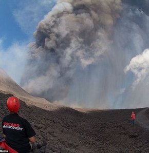 Etna uyandı!