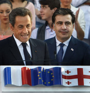 Sarkozy Rusya'ya seslendi