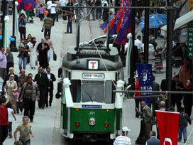 Bursa'da nostaljik tranvay keyfi